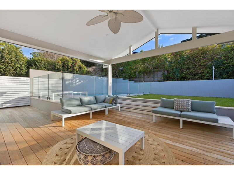 135x19 Mix / Beach Blondes Decking S&B Grade KD Pack Size from 150lm